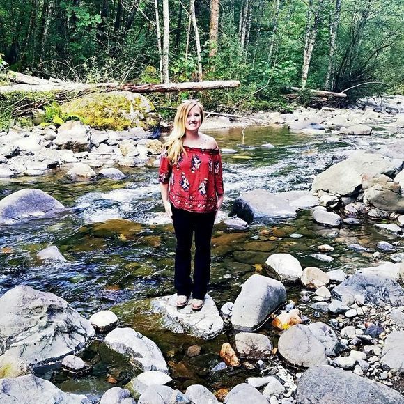 Meet your Posher, Dawn - Picture 1 of 1